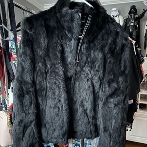 Black rabbit fur cropped coat. By Guess. Size XL.